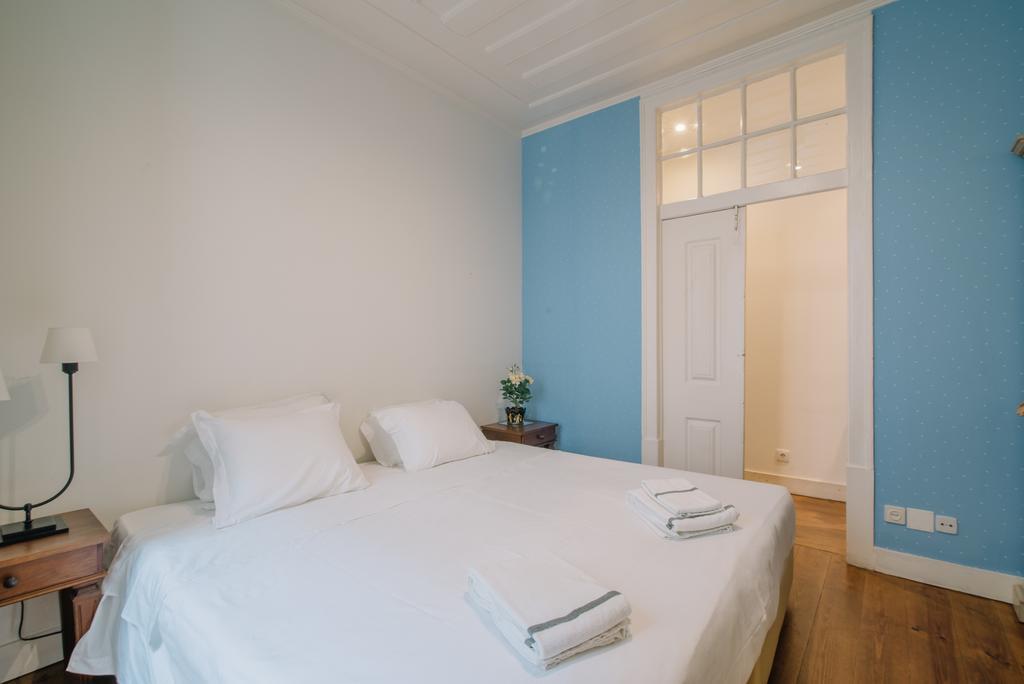 Appartamento Camoes Deluxe Bairro Alto Lisbona Esterno foto